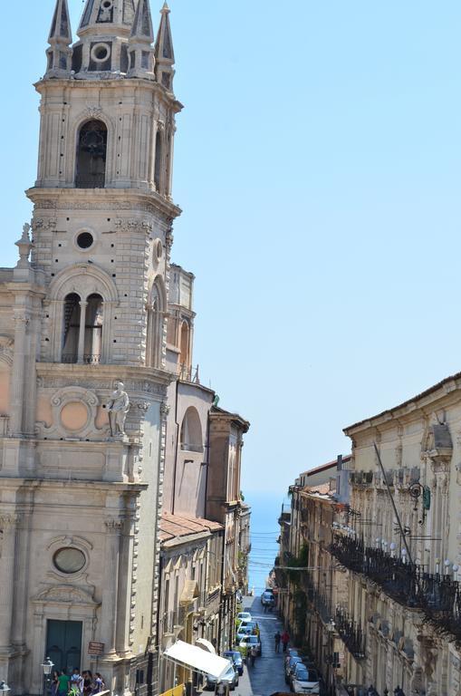 Appartamenti Piazza Duomo Acireale Chambre photo